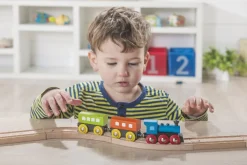 Everearth Wooden Retro Steam Engine