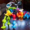 Fat Brain Toys - Squigz Deluxe Set