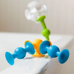 Fat Brain Toys - Squigz Starter Set