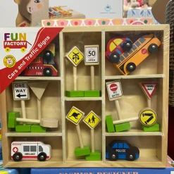 Fun Factory - Car 6 Piece With Wooden Traffic Signs