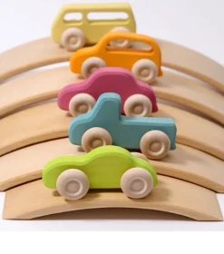Grimms -5 Wooden Slimline Cars In Multi Colour Print