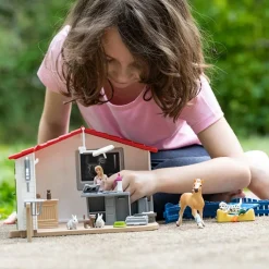 Schleich - Veterinarian Practise With Pets